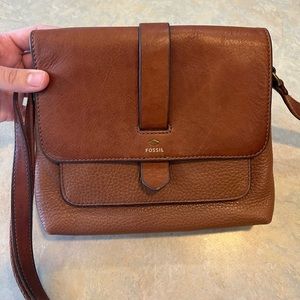 Fossil Leather Kinley Crossbody Purse!